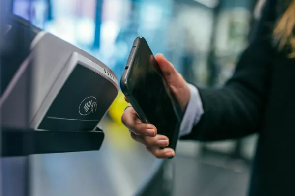 台灣 NFC 門禁卡解封了？vivo 開第一槍：開放使用 vivo Vivo