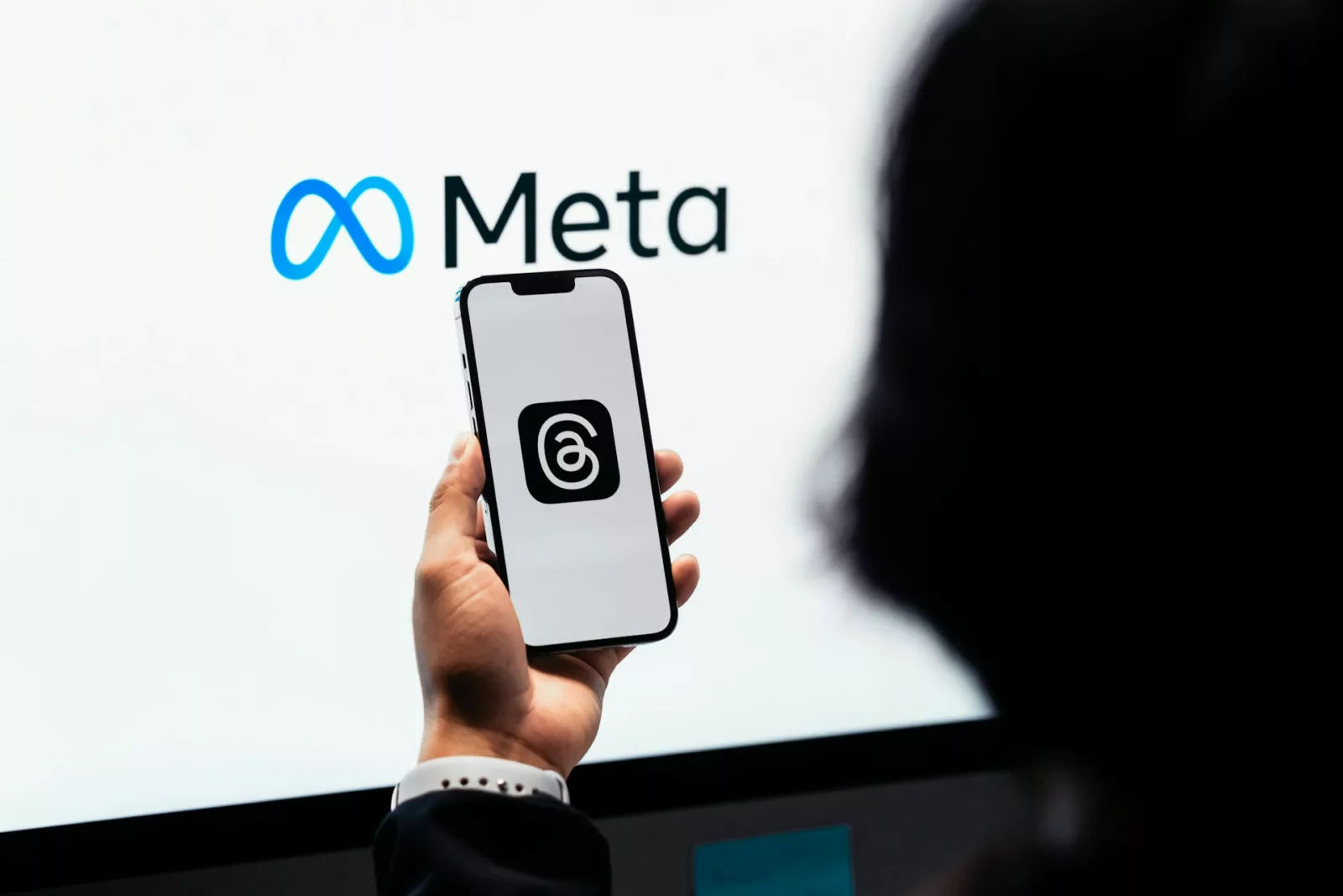 Meta 承認 AI agent 推進不如預期，平台巨頭的自動化敘事碰到現實 Meta AI, 產業, 能源
