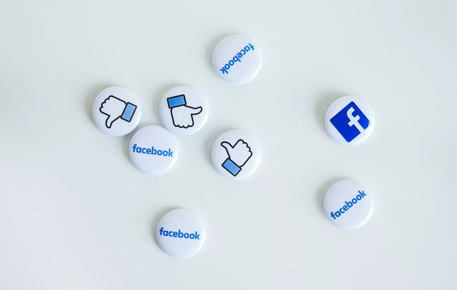 Facebook 如何找到曾點過的連結、看過的影片？ Facebook 如何找到 AI, 能源, 邊緣運算, 雲端基礎設施, 頭條