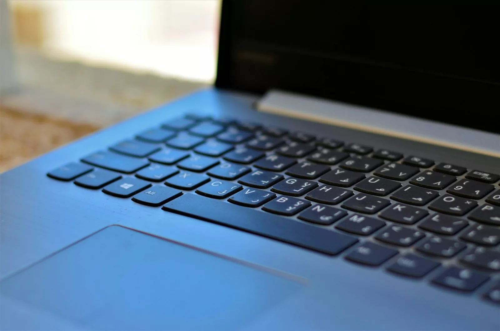 Windows 三指拖拽如何實現？終於有完美解決方案了：不限電腦廠牌都能使用 Windows 三指 再生能源, AI, 產業, 能源