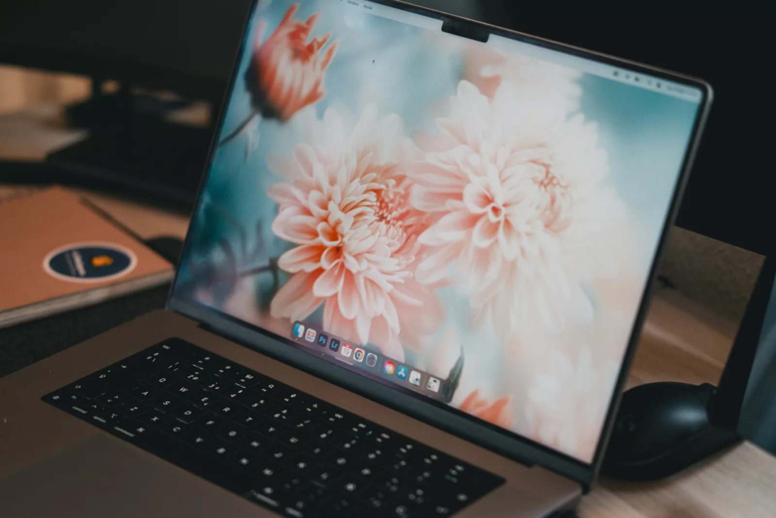 Mac 多組喇叭、耳機同時播放如何做到？隱藏很深的「多重輸出裝置」功能 Mac 多組喇叭 再生能源, AI, 產業, 能源
