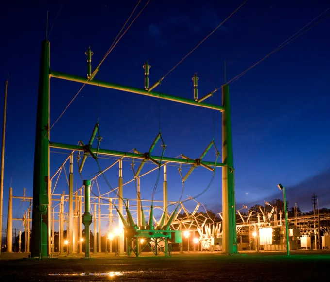 FERC 要求電網業者說清資料中心接網規則，AI 用電成本不能再模糊處理 蘋果電腦 AI, 產業, 能源
