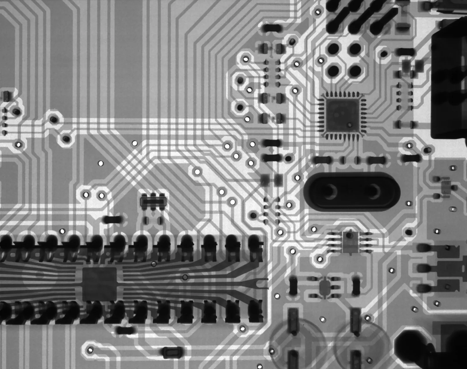 Meta Iris 傳 9 月量產，Broadcom 與 TSMC 讓自研 AI 晶片更接近供應鏈核心 Meta Iris 電網, AI, 產業, 能源