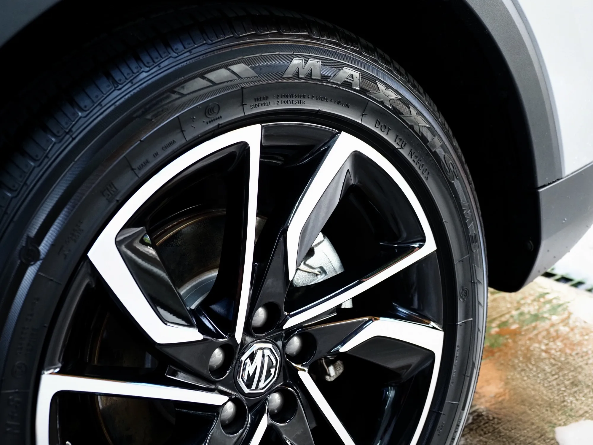 MG ZS 明明是大滿配,為什麼 TNCAP 拿零分?深入探討背後的原因 MG ZS 能源, AI, 產業